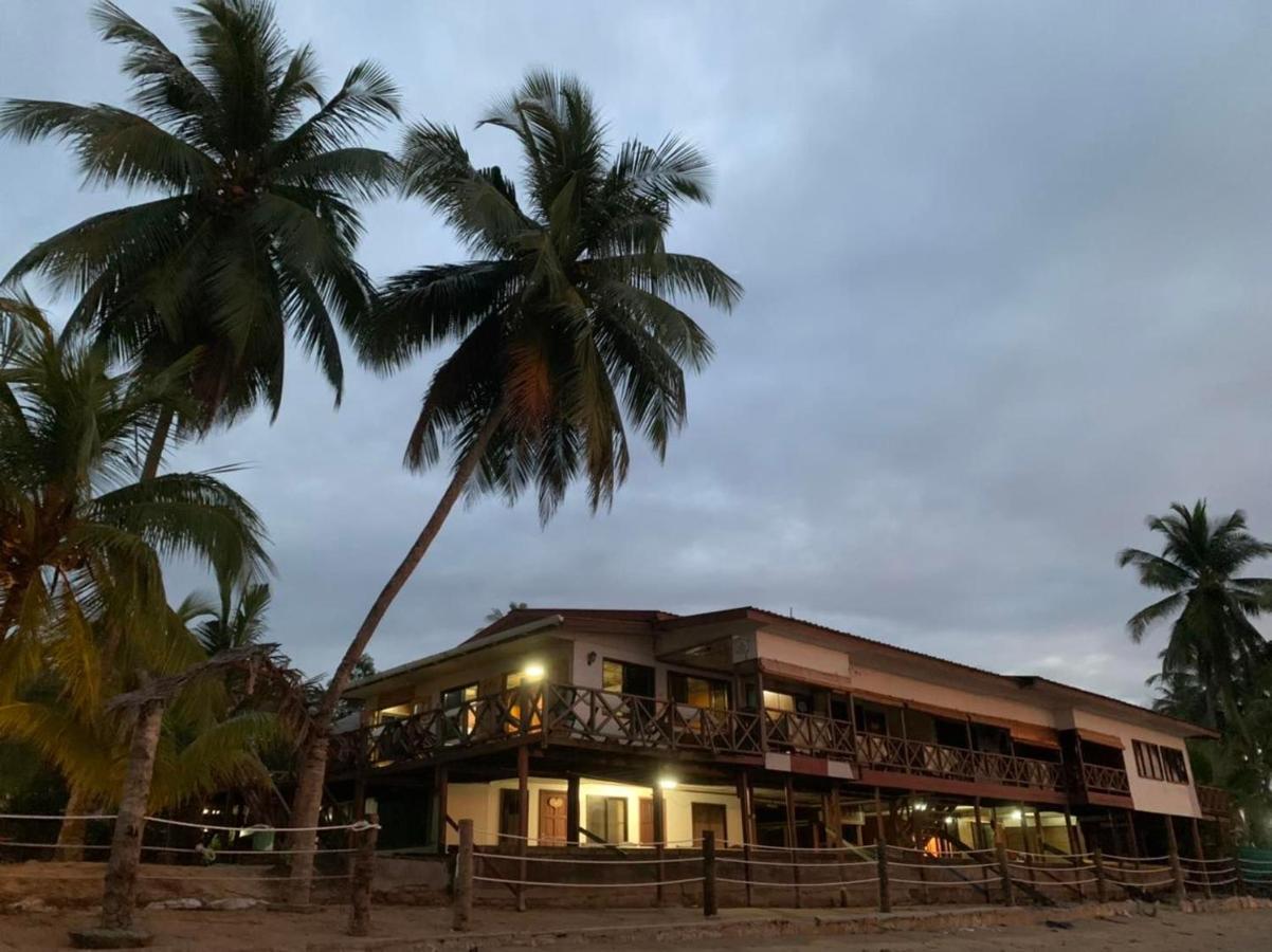 Seaside Travellers Inn Kinarut Esterno foto