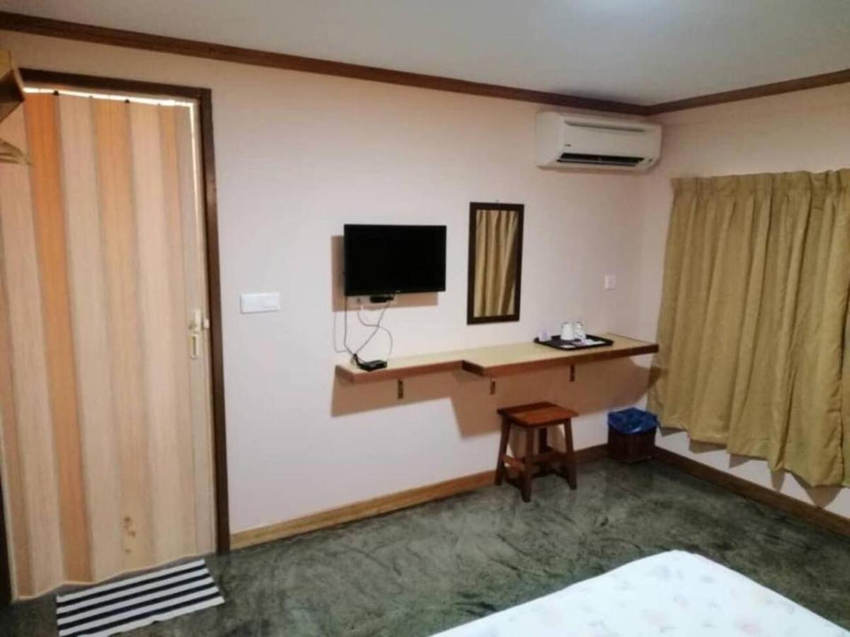 Seaside Travellers Inn Kinarut Esterno foto