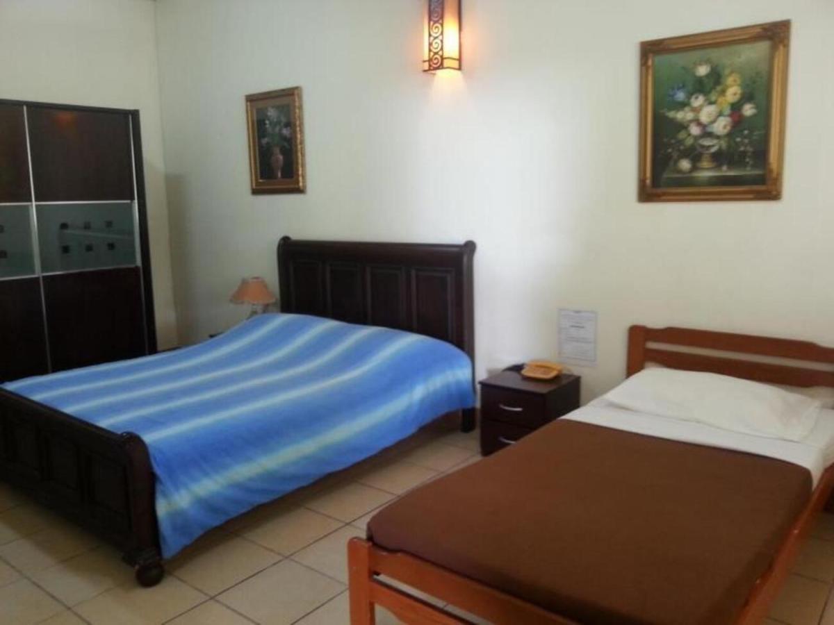 Seaside Travellers Inn Kinarut Esterno foto