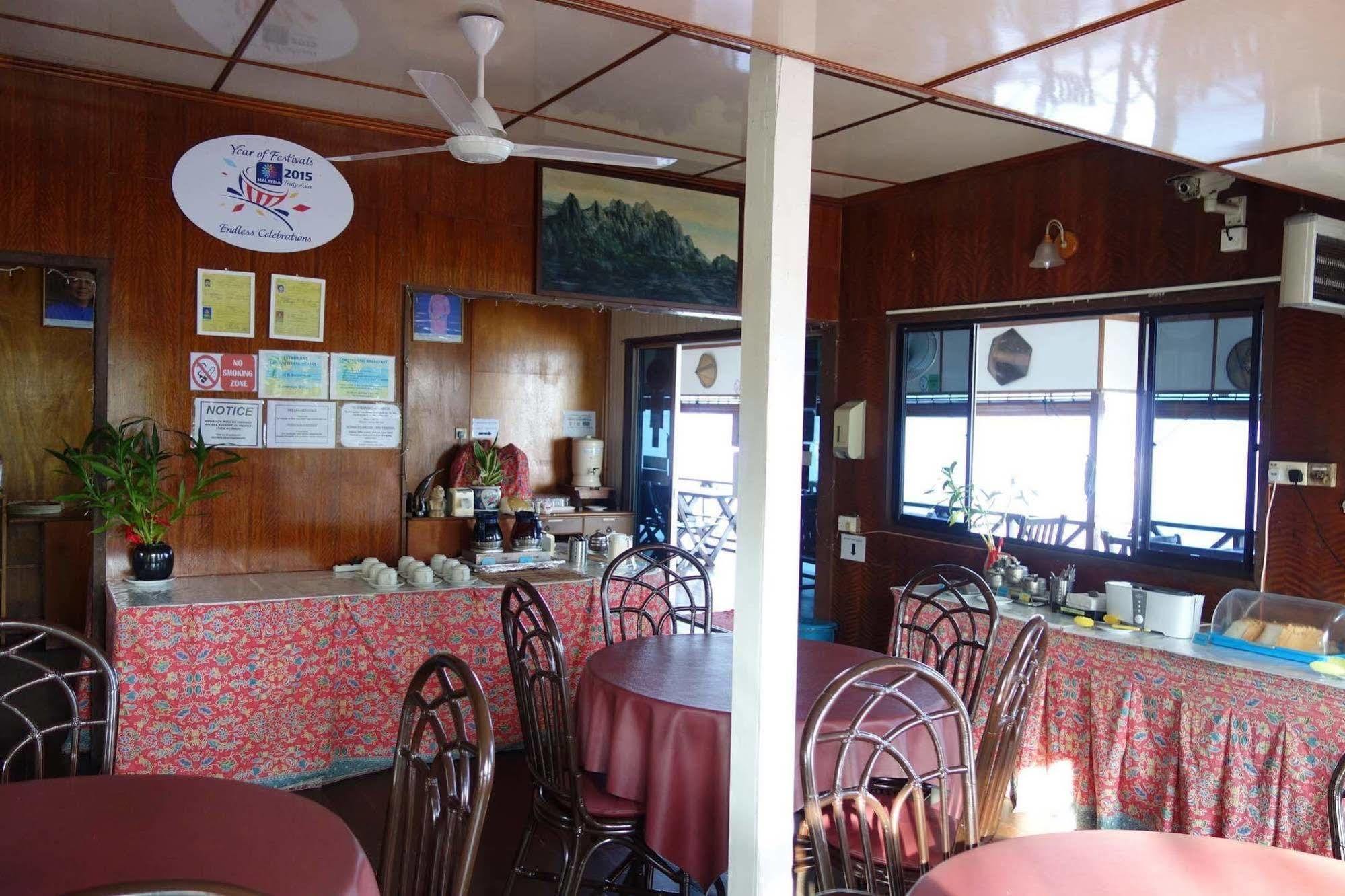 Seaside Travellers Inn Kinarut Esterno foto
