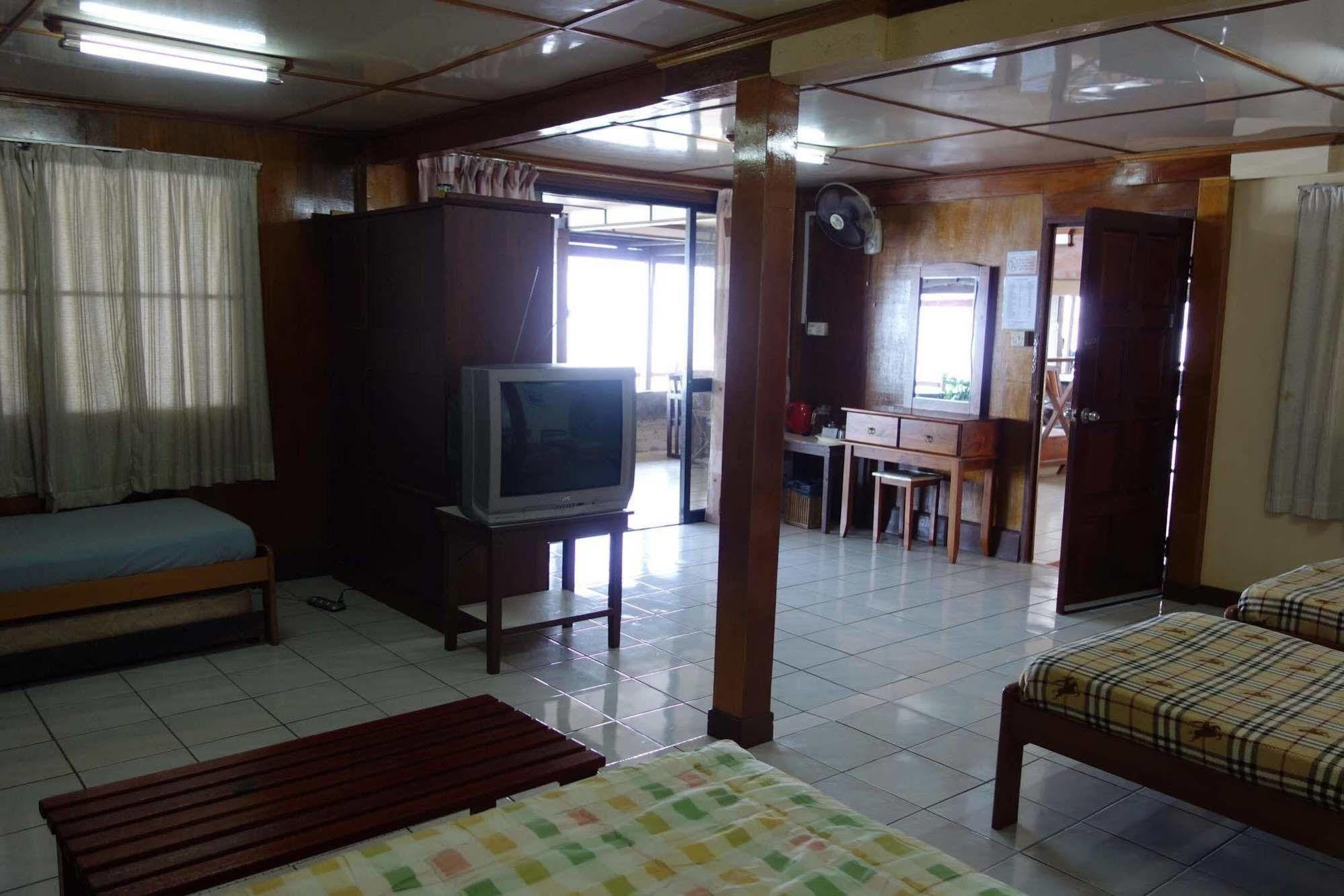 Seaside Travellers Inn Kinarut Esterno foto